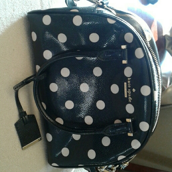kate spade Handbags - Kate spade satchel with duster.